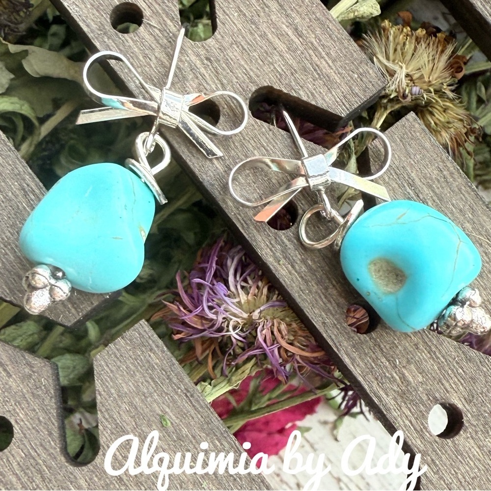 Turquoise Blue and Silver Minimalist chunky Earrings - Picture 1 of 4